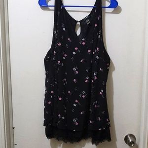 Torrid Size 4 Black Floral Top